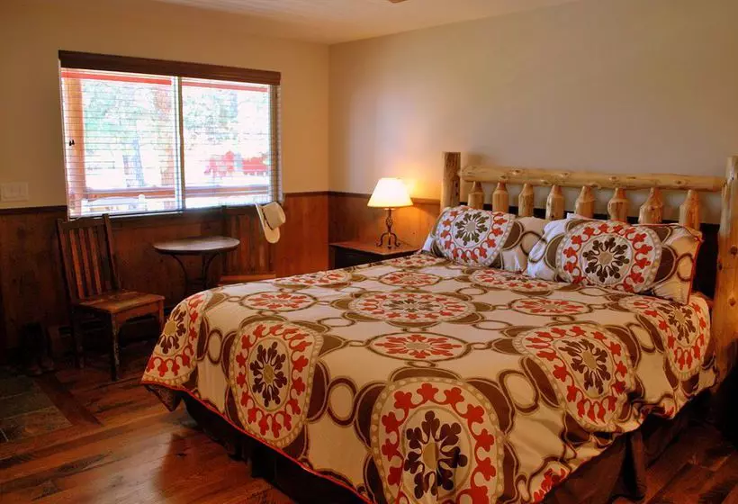 Отель Complejo Majestic Dude Ranch