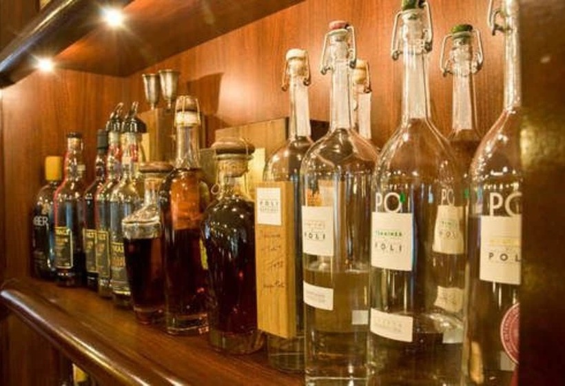 فندق Gateways Inn & Restaurant