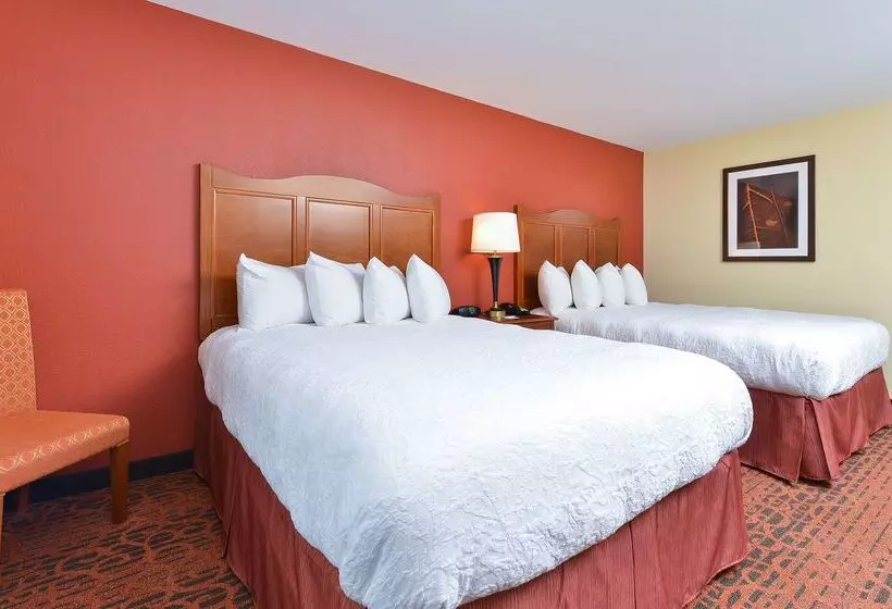 ホテル Hampton Inn Clinton, Ia