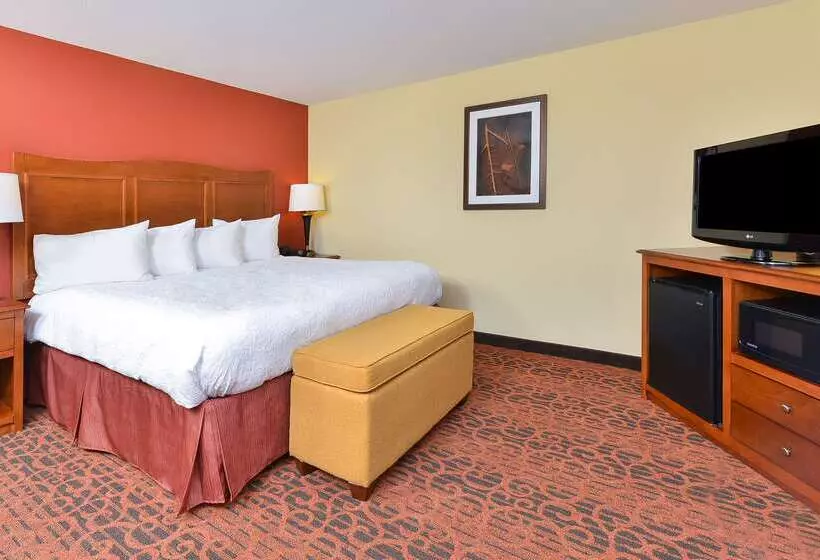 ホテル Hampton Inn Clinton, Ia