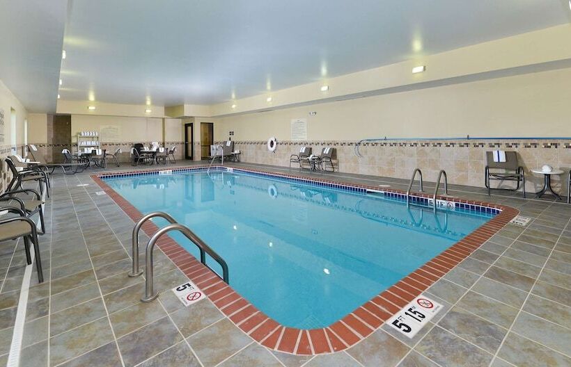 酒店 Hampton Inn Clinton, Ia