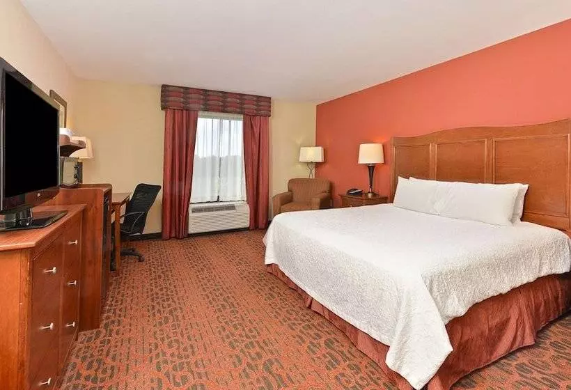 ホテル Hampton Inn Clinton, Ia