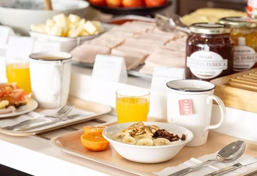 Hotel Ibis Budget Madrid Vallecas