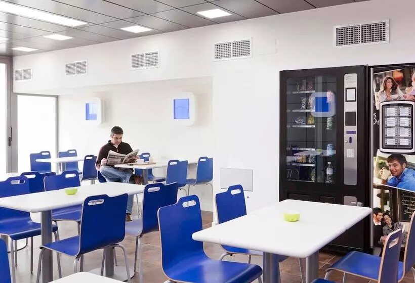 ホテル Ibis Budget Madrid Vallecas
