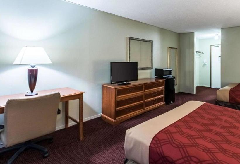 فندق Red Carpet Inn