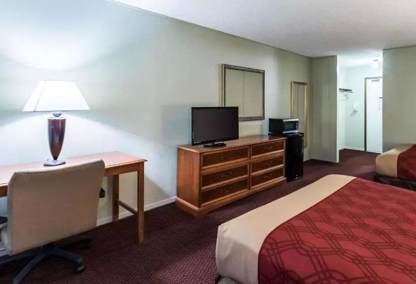 ホテル Red Carpet Inn