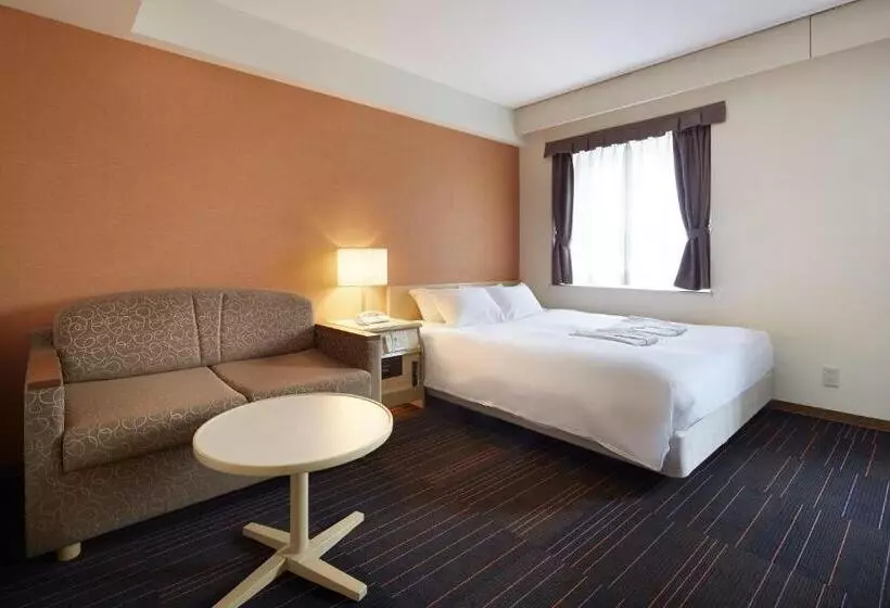 Отель The B Suidobashi