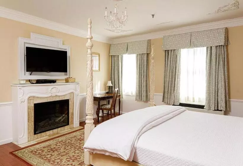 ホテル The Litchfield Inn