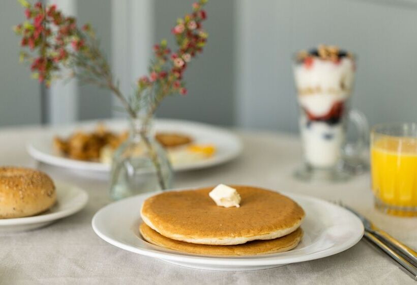 فندق The Litchfield Inn