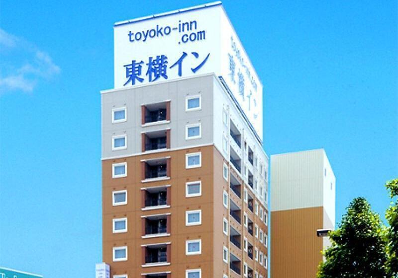 בית מלון כפרי Toyoko Inn Tsuruga Ekimae
