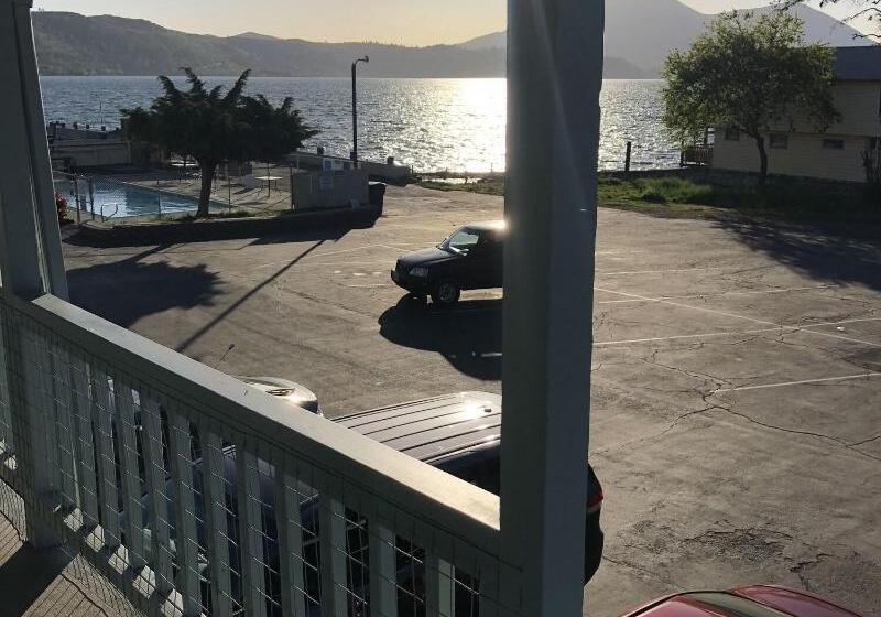Lamplighter Motel Clearlake
