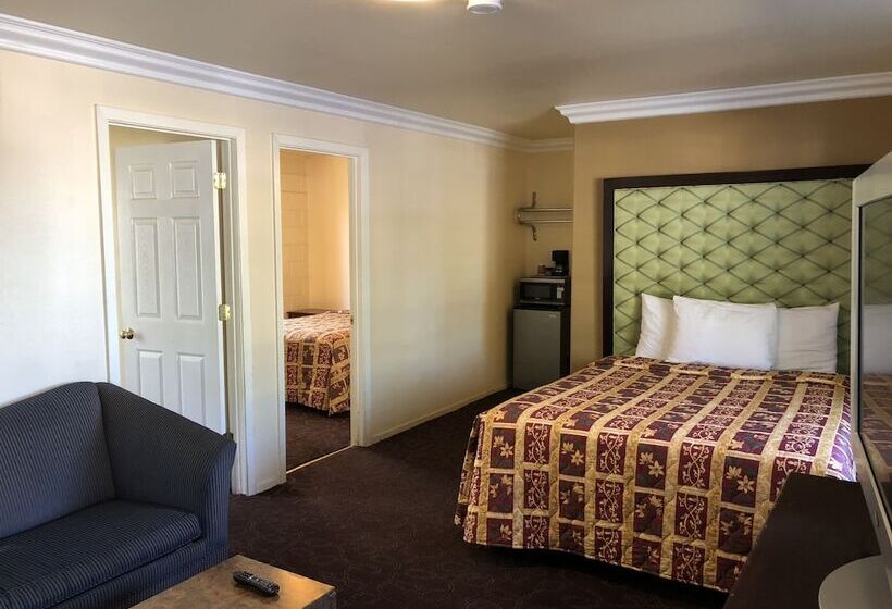 Lamplighter Motel Clearlake