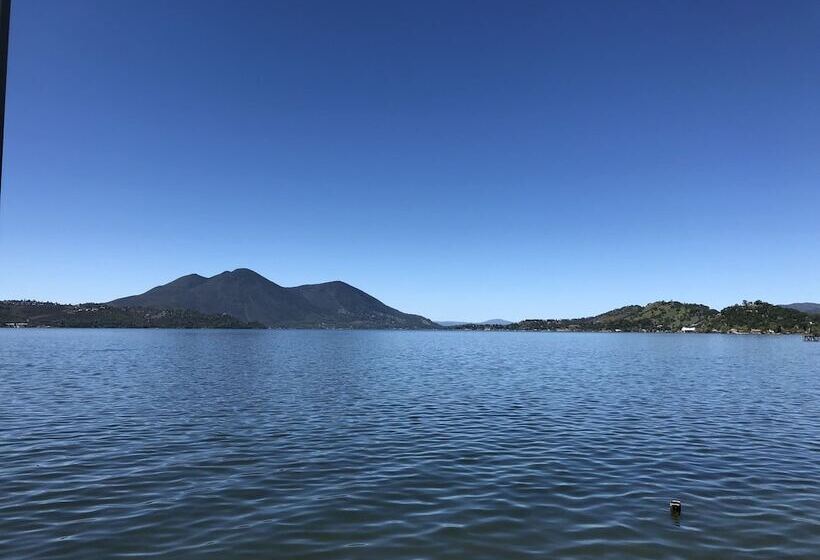 Lamplighter Motel Clearlake