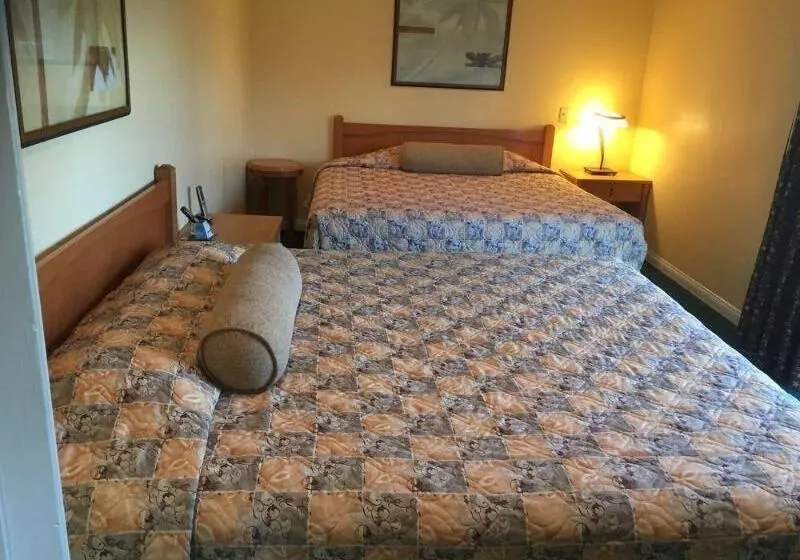 مُتل Bayshore Inn Ventura