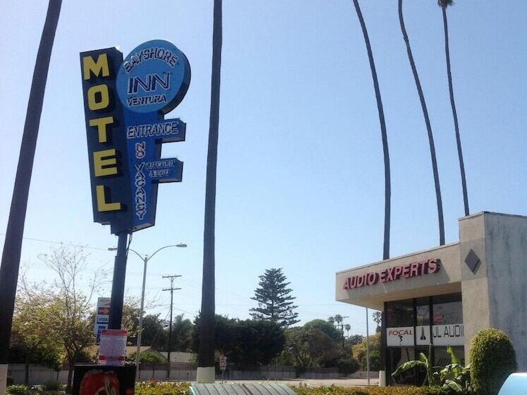 فندق على الطريق Bayshore Inn Ventura