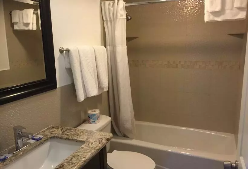 مُتل Bayshore Inn Ventura