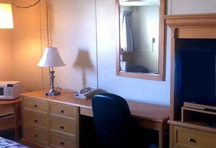 Мотель Knights Inn Winner