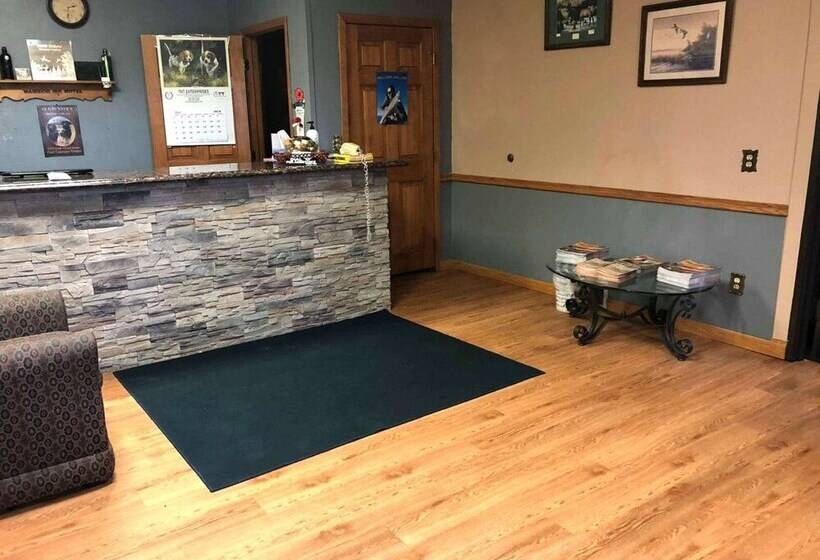 Мотель Knights Inn Winner