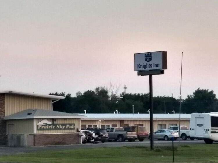 Мотель Knights Inn Winner