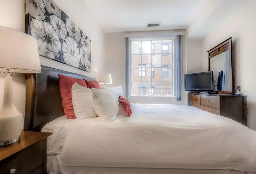 Oakwood At Camden Main & Jamboree