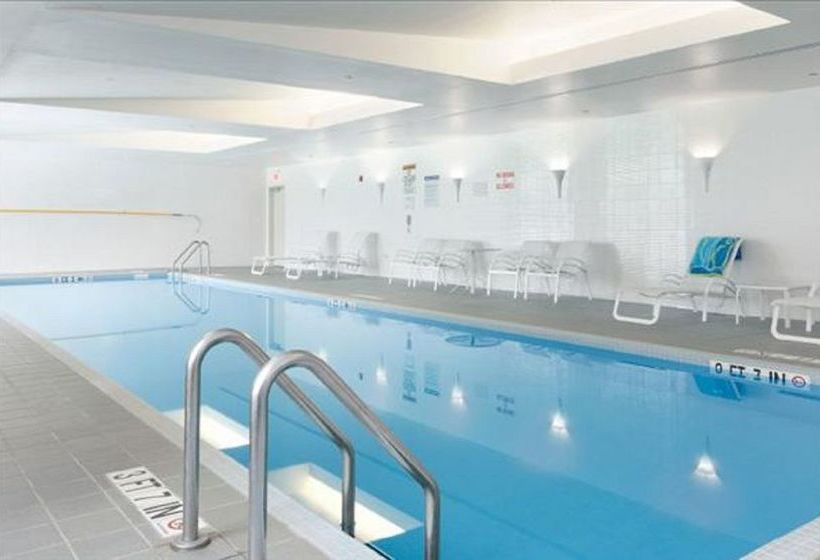 Oakwood At Third Square