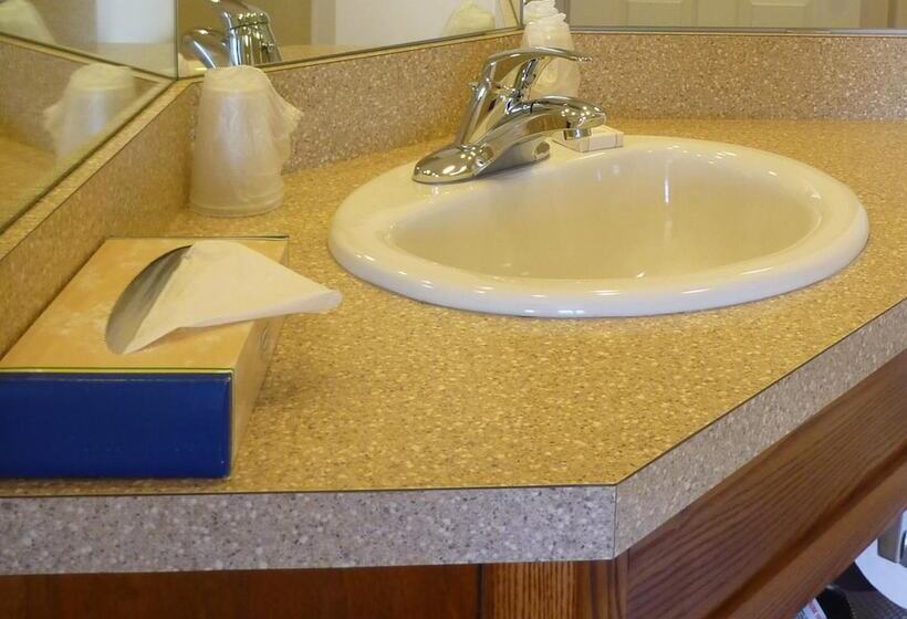 Yankee Clipper Motel