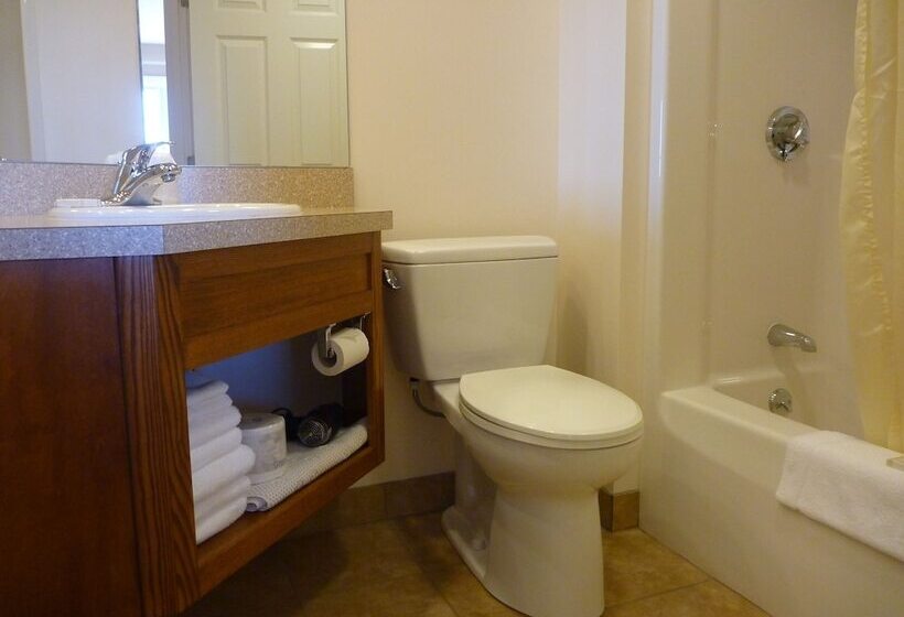 Yankee Clipper Motel