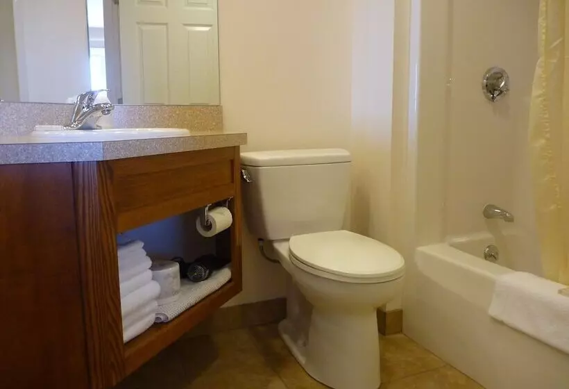 Yankee Clipper Motel