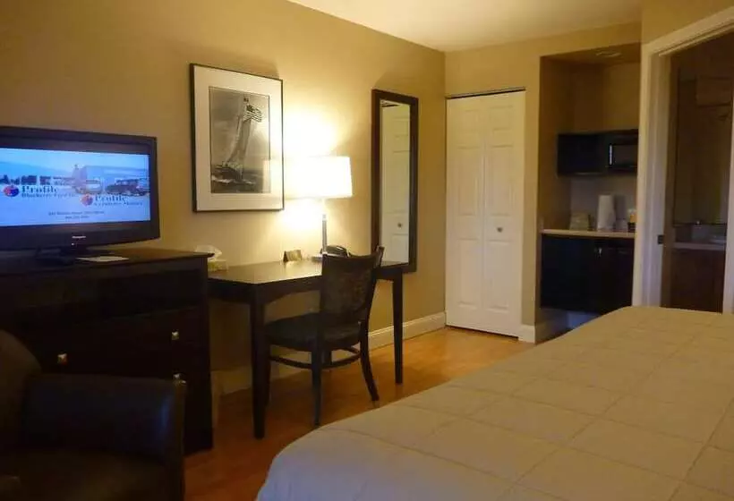 Yankee Clipper Motel