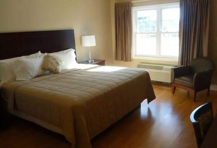 Yankee Clipper Motel