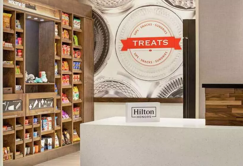 هتل Hampton Inn & Suites Miami Kendall