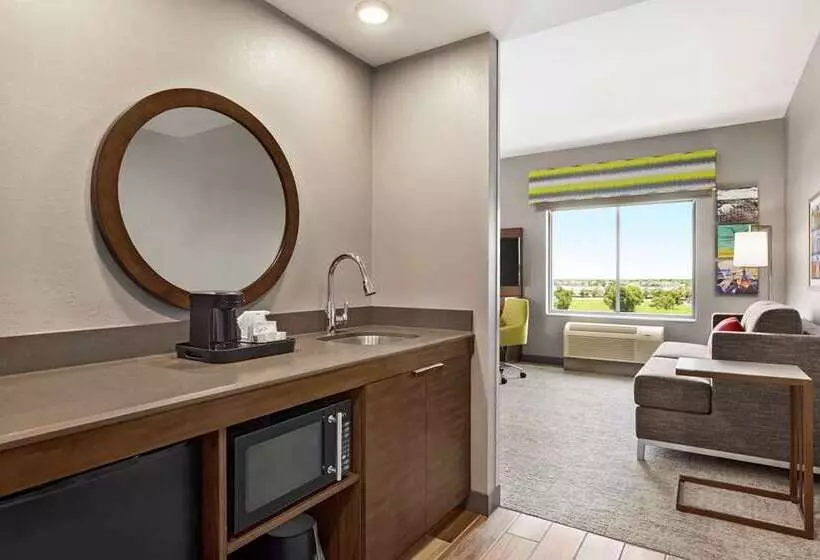 هتل Hampton Inn & Suites Miami Kendall