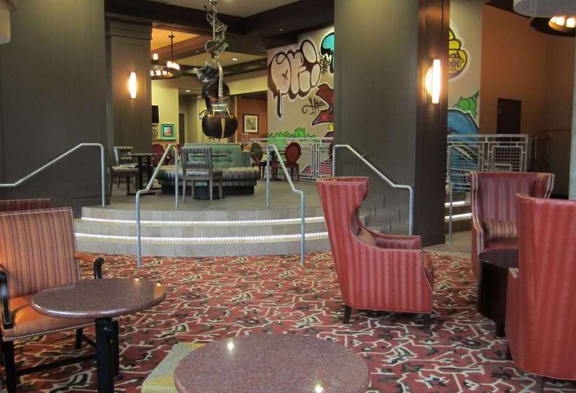 Hampton Inn & Suites Austin @ The University/capitol