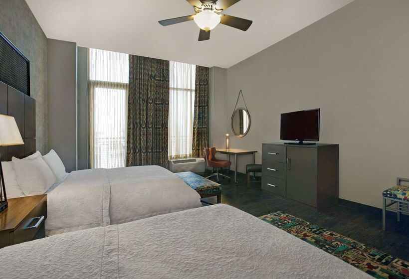Hampton Inn & Suites Austin @ The University/capitol
