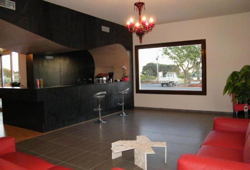 فندق Althea Palace