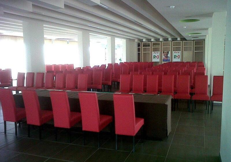 فندق Althea Palace