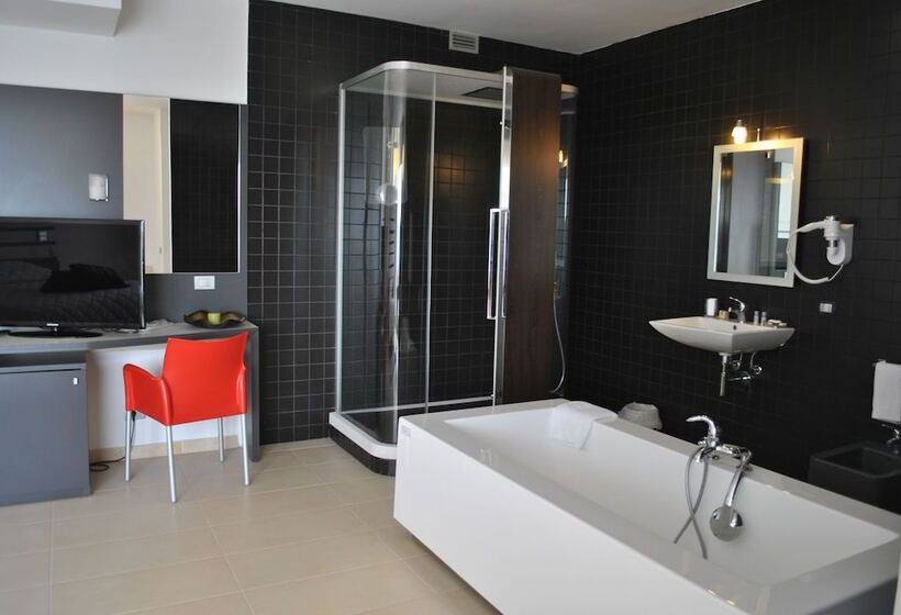 فندق Althea Palace