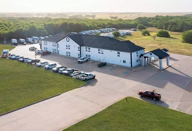 Atria Hotel And Rv Mcgregor