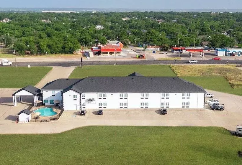 Atria Hotel And Rv Mcgregor