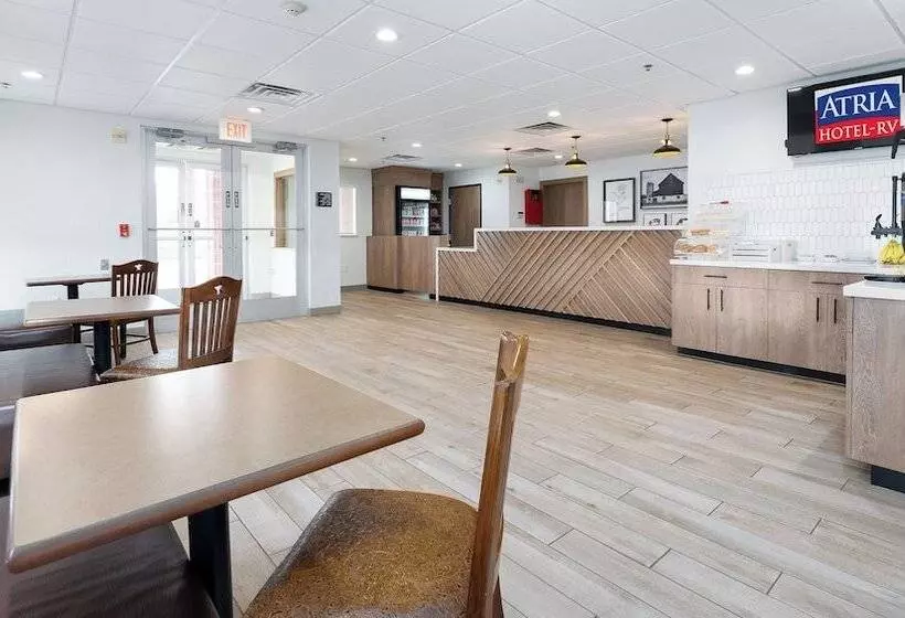 Atria Hotel And Rv Mcgregor