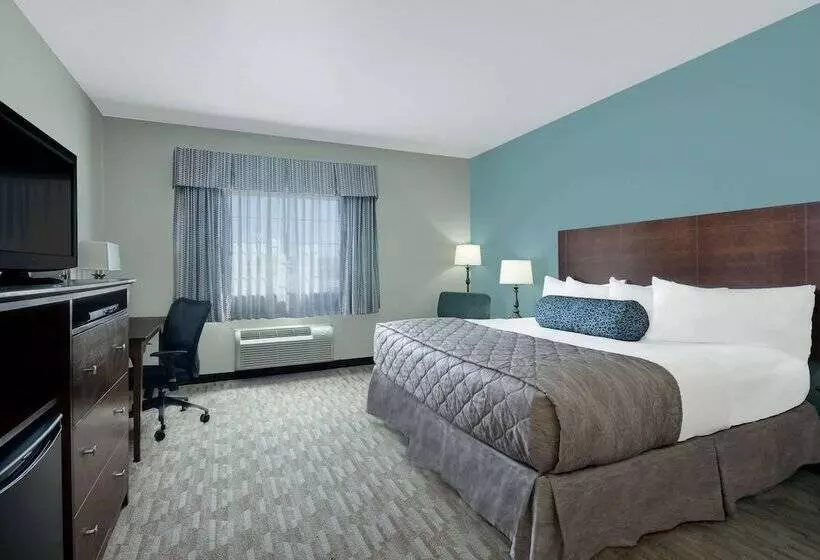 酒店 Baymont By Wyndham Minot