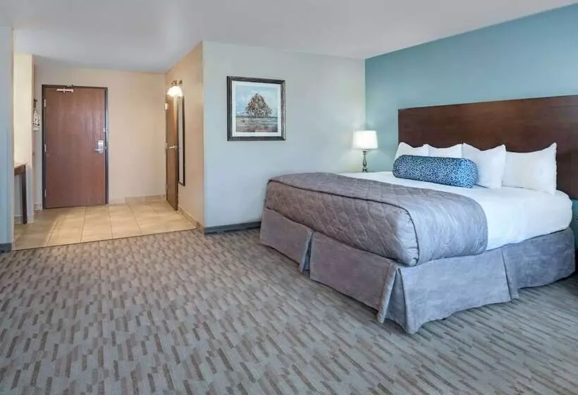 酒店 Baymont By Wyndham Minot