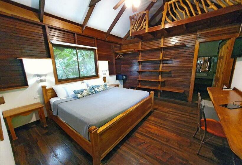 בית מלון כפרי Cariblue Beach and Jungle Resort