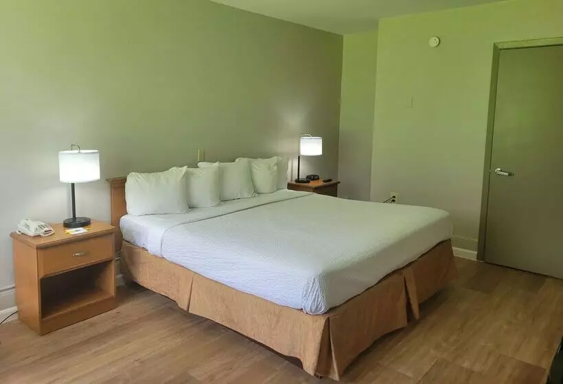 בית מלון כפרי Days Inn By Wyndham Valdosta/near Valdosta Mall