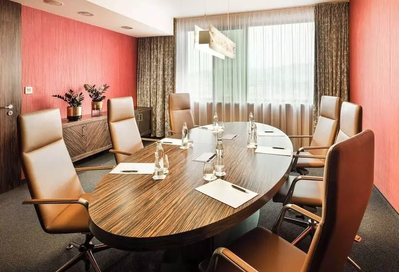 Lindner Hotel Bratislava, Part Of Jdv By Hyatt