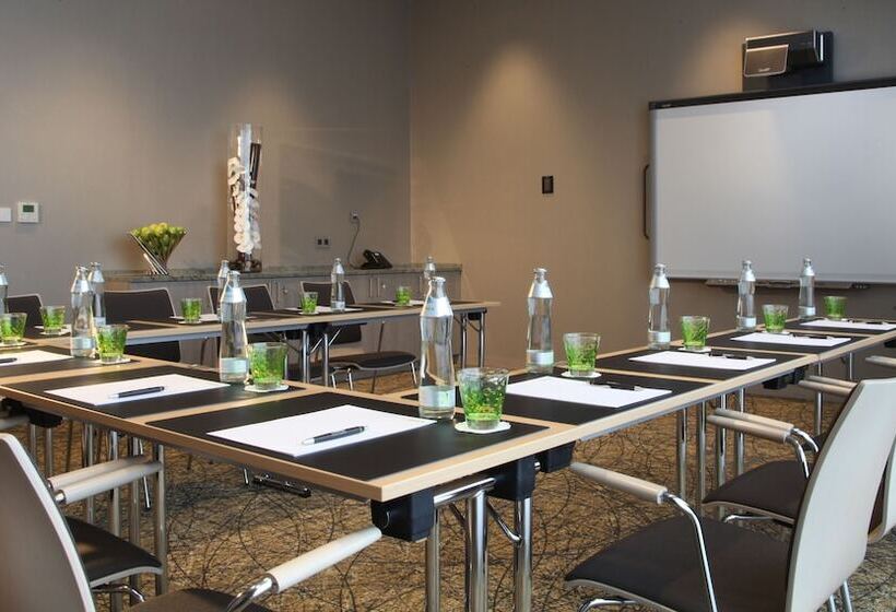 Lindner Hotel Bratislava, Part Of Jdv By Hyatt