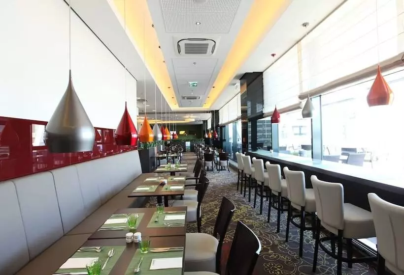 Lindner Hotel Bratislava, Part Of Jdv By Hyatt
