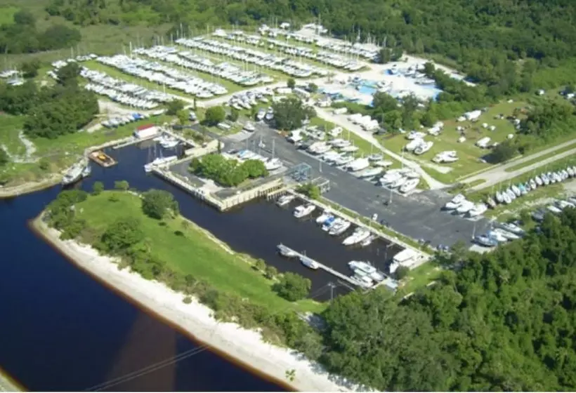 فندق Seminole Inn