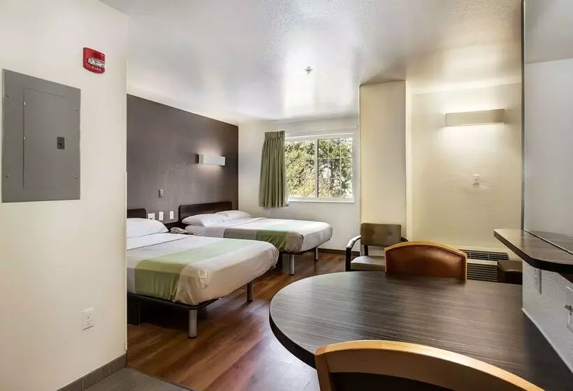 فندق Studio 6 East Brunswick, Nj   Nyc Area