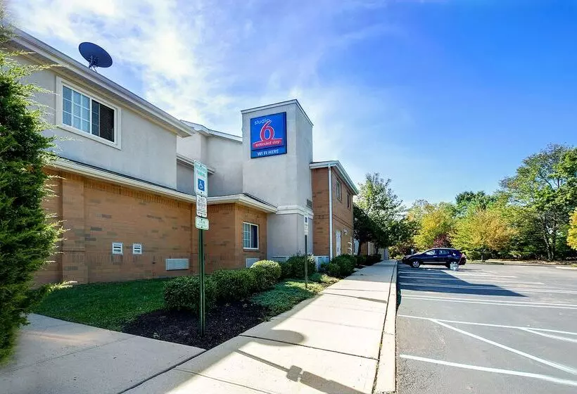 فندق Studio 6 East Brunswick, Nj   Nyc Area